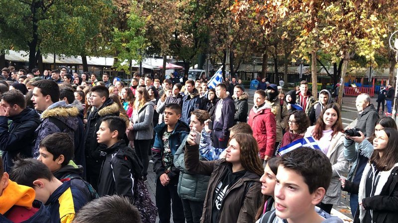 Οσα έγιναν στο μαθητικό συλλαλητήριο για το Μακεδονικό στη Λάρισα [βίντεο] | iefimerida.gr 2