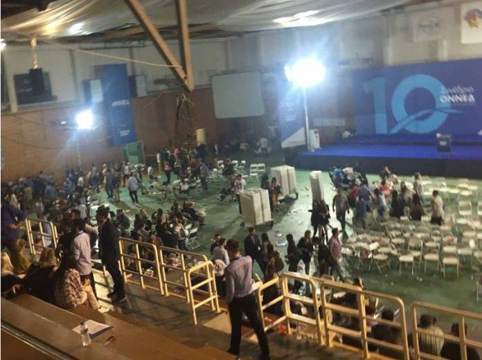 Συνέδριο ΟΝΝΕΔ: Οι εικόνες με τα σκουπίδια παντού έγιναν viral [εικόνες] | iefimerida.gr 3