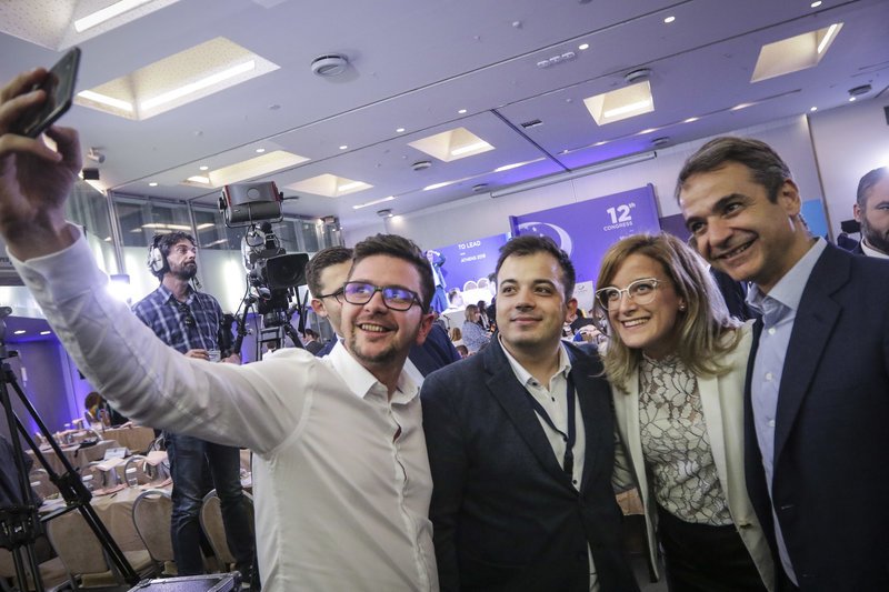 Μητσοτάκης: Η νίκη της ΝΔ στις εκλογές θα είναι μεγάλη -Ολα όσα έγιναν στο συνέδριο της ΟΝΝΕΔ [εικόνες] | iefimerida.gr 1