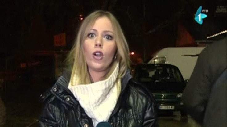 Τρόμος στον «αέρα»: Αγνωστος βγάζει όπλο κατά τη διάρκεια ζωντανής σύνδεσης [εικόνα & βίντεο] | iefimerida.gr 0