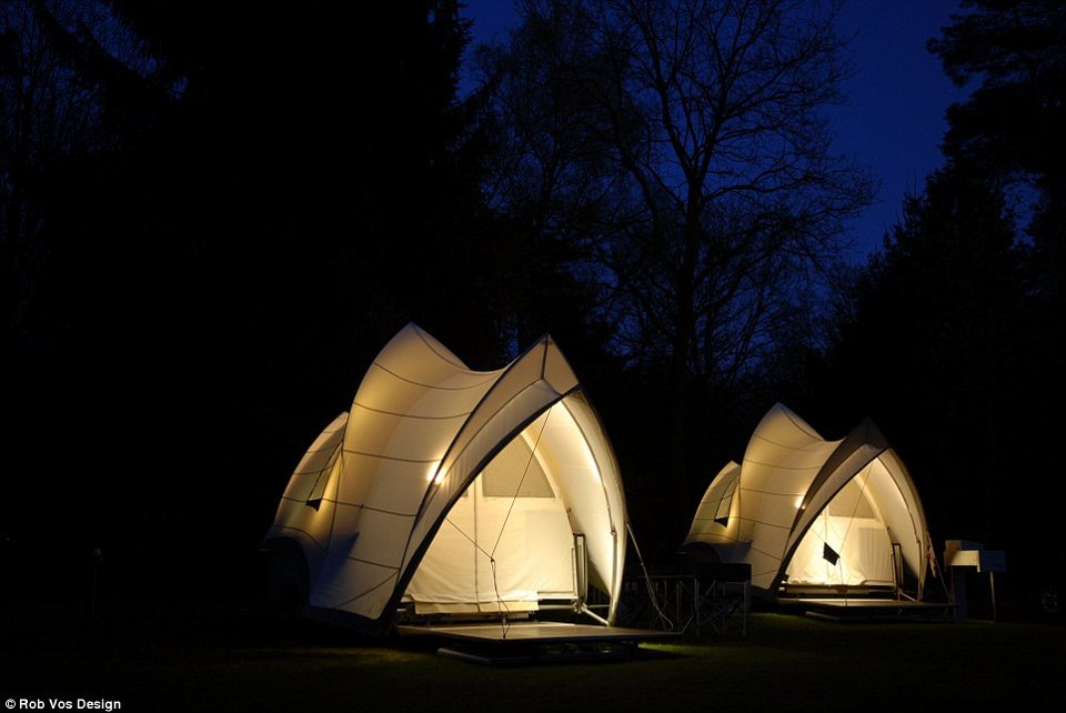 Τροχόσπιτα... επαύλεις - Ανεση και πολυτέλεια σε τέσσερις τροχούς [εικόνες] | iefimerida.gr 1