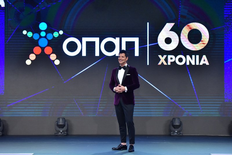Σάκης Ρουβάς