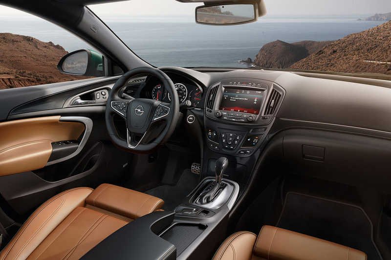 Opel Insignia Country Tourer: Το μεσαίο Opel ντύνεται τζιπ | iefimerida.gr 2