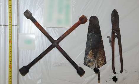 Ο οπλισμός που είχαν στην κατοχή τους οι τέσσερις συλληφθέντες [εικόνες]  | iefimerida.gr 9