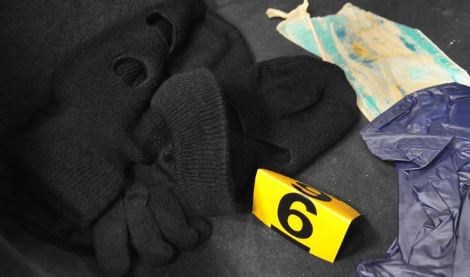 Αυτό είναι το κινητό οπλοστάσιο που βρέθηκε στο αυτοκίνητο – γιάφκα στο Παλαιό Φάληρο [εικόνες] | iefimerida.gr 2