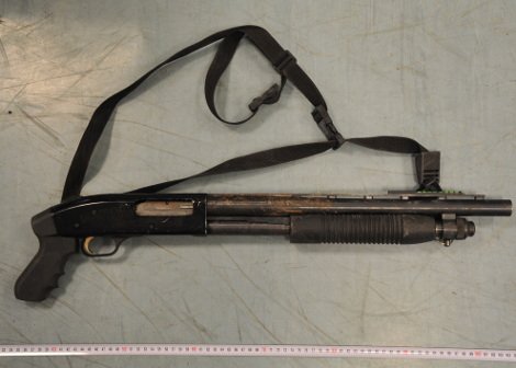 Ο οπλισμός που είχαν στην κατοχή τους οι τέσσερις συλληφθέντες [εικόνες]  | iefimerida.gr 1