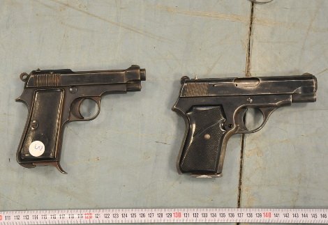 Ο οπλισμός που είχαν στην κατοχή τους οι τέσσερις συλληφθέντες [εικόνες]  | iefimerida.gr 3