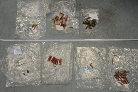 Ο οπλισμός που είχαν στην κατοχή τους οι τέσσερις συλληφθέντες [εικόνες]  | iefimerida.gr 7