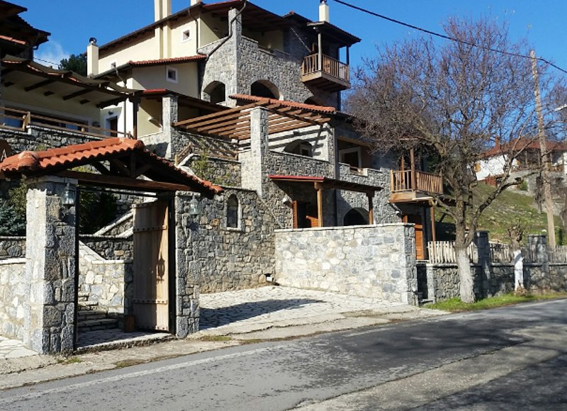 «Μύρισε» Χριστούγεννα στην Ορεινή Αρκαδία -Τα πανέμορφα χωριά έτοιμα να υποδεχθούν τους  εκδρομείς των εορτών [εικόνες] | iefimerida.gr 3