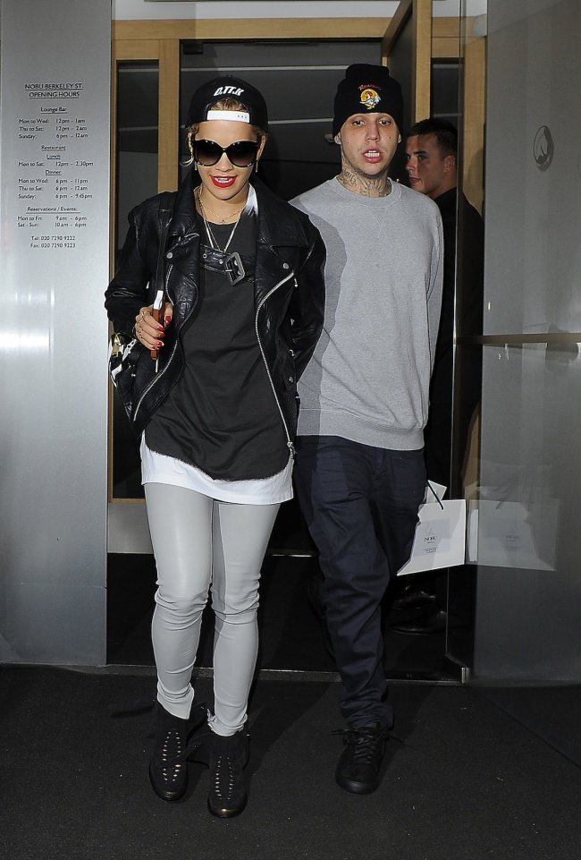 H Rita Ora και το νέο της αμόρε, ο γιός του Tommy Hilfiger [εικόνες] | iefimerida.gr 2