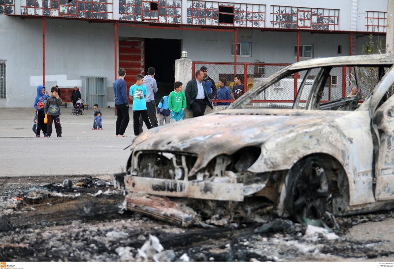 Βαρύ το κλίμα στο Ωραιόκαστρο -Μία μέρα μετά το θάνατο δύο προσφύγων [εικόνες] | iefimerida.gr 3