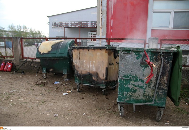 Βαρύ το κλίμα στο Ωραιόκαστρο -Μία μέρα μετά το θάνατο δύο προσφύγων [εικόνες] | iefimerida.gr 2