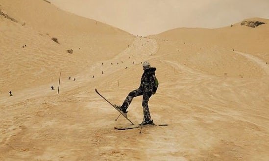 Απόκοσμο τοπίο: Πλανήτης Αρης η Ανατ. Ευρώπη -Πορτοκαλί χιόνι [εικόνες] | iefimerida.gr 1