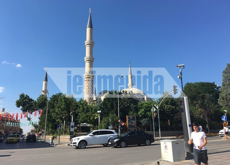 Διαδήλωση ετοιμάζουν οι κάτοικοι της Ορεστιάδας για τους δύο στρατιωτικούς -Διέκοψαν τις εκδρομές στην Αδριανούπολη [εικόνες] | iefimerida.gr 8