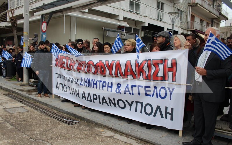 «Αγωνιούμε» λέει στο iefimerida ο ξάδερφος του στρατιωτικού που κρατείται στην Αδριανούπολη [εικόνες] | iefimerida.gr 4