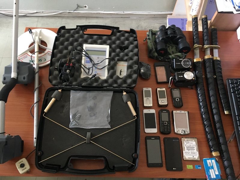 Εξαρθρώθηκαν 2 εγκληματικές οργανώσεις στην Πρέβεζα που είχαν τον ίδιο αρχηγό [εικόνες] | iefimerida.gr 4