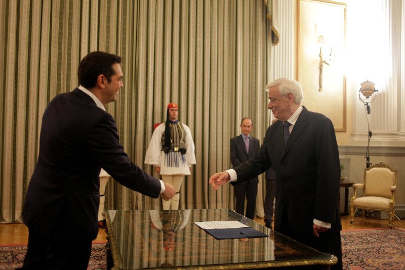 Ορκίστηκε πρωθυπουργός ο Τσίπρας [εικόνες & βίντεο] | iefimerida.gr 0