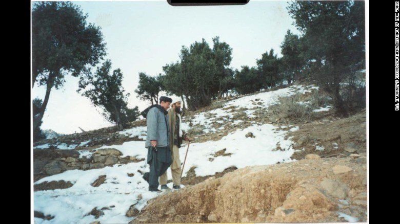 Το αρχηγείο του Μπιν Λάντεν -Σπάνιο υλικό από το κρησφύγετο του αρχηγού της Αλ Κάιντα [εικόνες] | iefimerida.gr 23