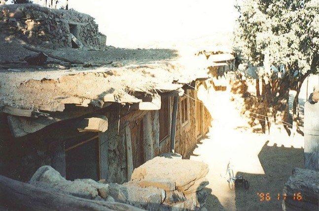 Το αρχηγείο του Μπιν Λάντεν -Σπάνιο υλικό από το κρησφύγετο του αρχηγού της Αλ Κάιντα [εικόνες] | iefimerida.gr 10