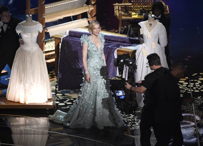 Οσκαρ 2016: Η μεγάλη βραδιά μέσα από 30 κλικ -Ολα όσα έγιναν, πέρα από τον Ντι Κάπριο...  [εικόνες] | iefimerida.gr 15