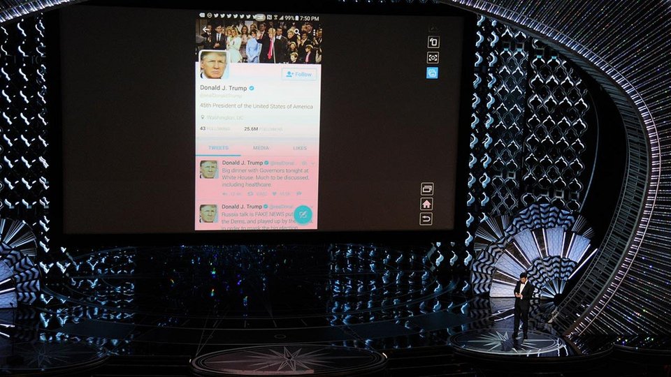 6+1 στιγμές των Οσκαρ: Τα tweets στον Τραμπ και τα ουρανοκατέβατα ντόνατς [βίντεο]  | iefimerida.gr 2