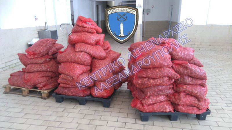 Κατάσχεση ακατάλληλων οστράκων -4 συλλήψεις [εικόνες]  | iefimerida.gr 3