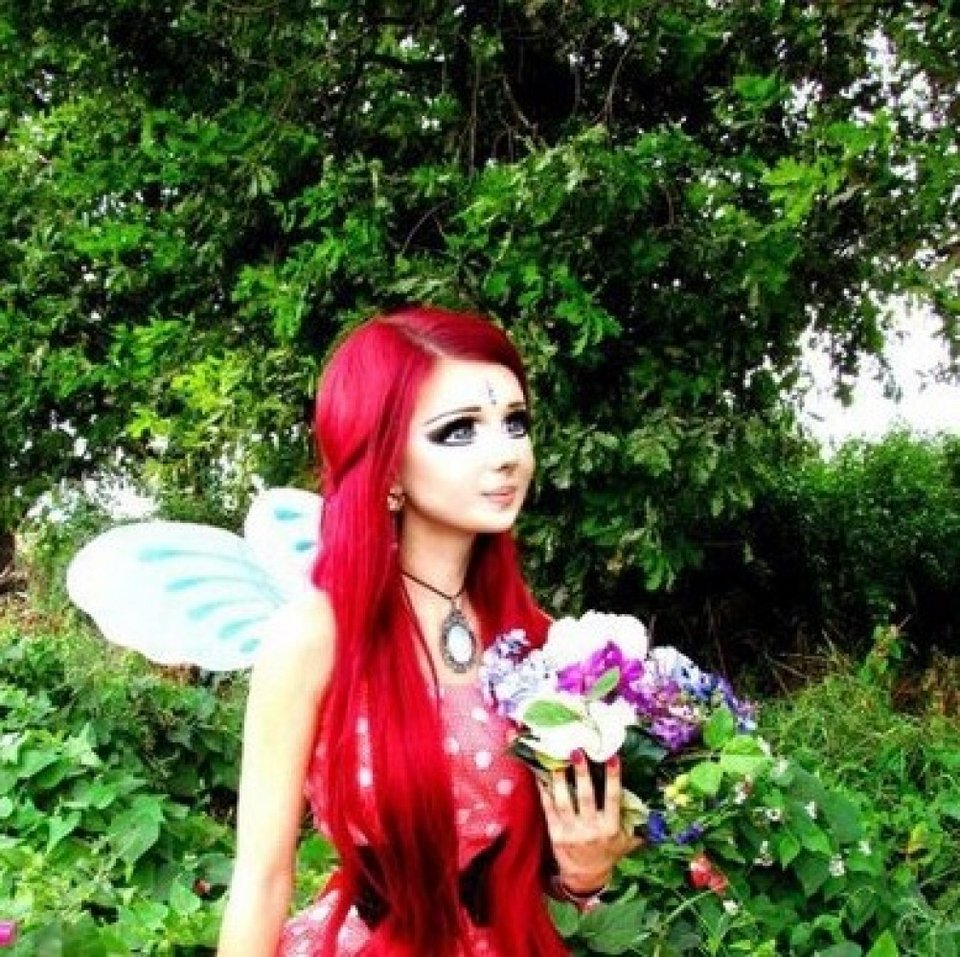 Η Oυκρανή που «μεταμορφώθηκε» σε κινούμενο σχέδιο [βίντεο & εικόνες] | iefimerida.gr 2