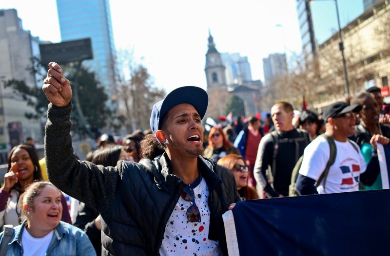 Εκλογές στη Χιλή: Οσο μεγαλύτερη αποχή, τόσο ευκολότερη η νίκη του Πινιέρα [εικόνες] | iefimerida.gr 2