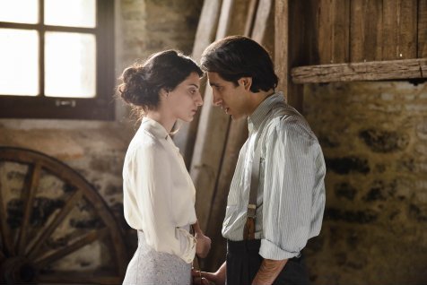 Στα γυρίσματα της ταινίας «Ουζερί Τσιτσάνης» [βίντεο & εικόνες] | iefimerida.gr 1