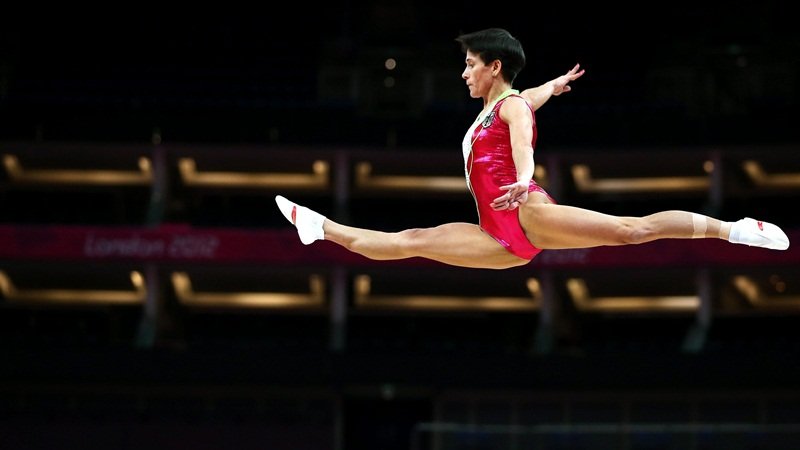Η γυμνάστρια -θρύλος: Είναι 41 ετών και συμμετέχει για 7η φορά σε Ολυμπιακούς Αγώνες [εικόνες] | iefimerida.gr 1