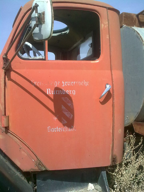 Aυτό είναι το πυροσβεστικό που χάρισε ο Σόιμπλε στη Μακρακώμη – Σήμερα είναι παλιό, σκουριασμένο, εγκαταλειμμένο [εικόνες] | iefimerida.gr 5