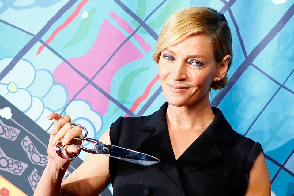 Η Ούμα Θέρμαν άλλαξε εντελώς -Εγινε μελαχρινή [εικόνες] | iefimerida.gr 0