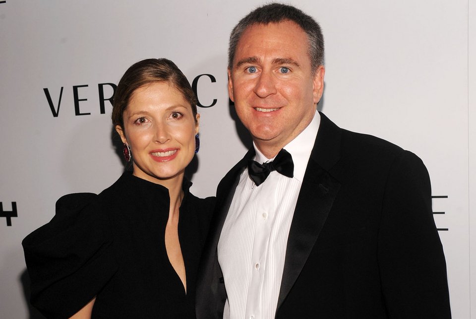 Διατροφή μαμούθ - 1 εκατ. δολάρια το μήνα για να πηγαίνουν τα παιδιά του με τζετ στα 5 σπίτια που έχει [εικόνες] | iefimerida.gr 2