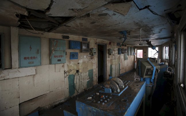 Αποτυπώματα χεριών, λάσπη και συντρίμμια – Εικόνες φρίκης από το εσωτερικό του μοιραίου πλοίου στην Κίνα [εικόνες]  | iefimerida.gr 3