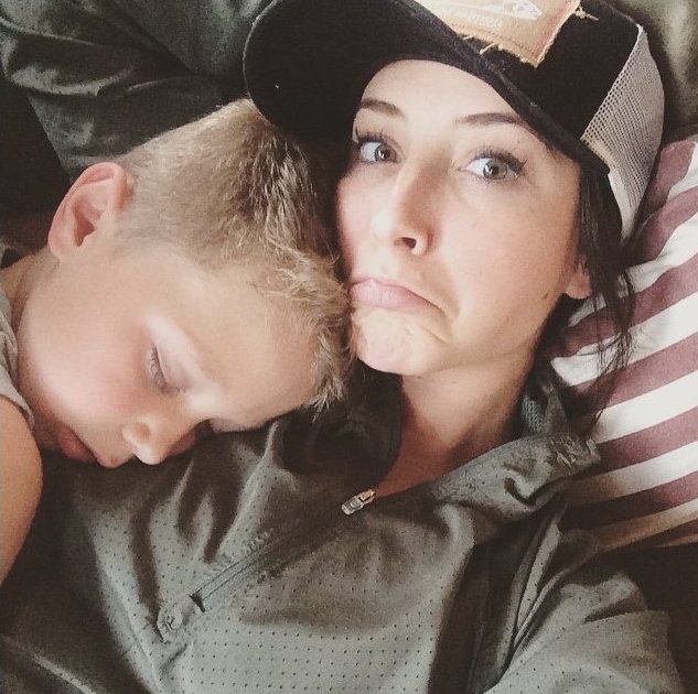 Η κόρη της Σάρα Πέιλιν περιμένει το δεύτερο εκτός γάμου παιδί της [εικόνες] | iefimerida.gr 1