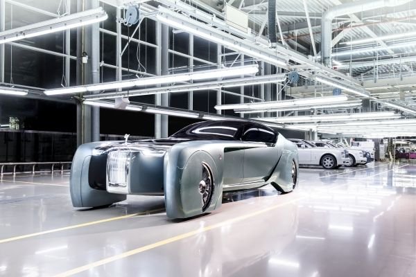 Rolls Royce «Vision Next 100» - ένα φιλόδοξο όραμα για το μέλλον [εικόνες&βίντεο] | iefimerida.gr 1