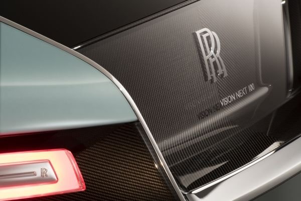 Rolls Royce «Vision Next 100» - ένα φιλόδοξο όραμα για το μέλλον [εικόνες&βίντεο] | iefimerida.gr 11
