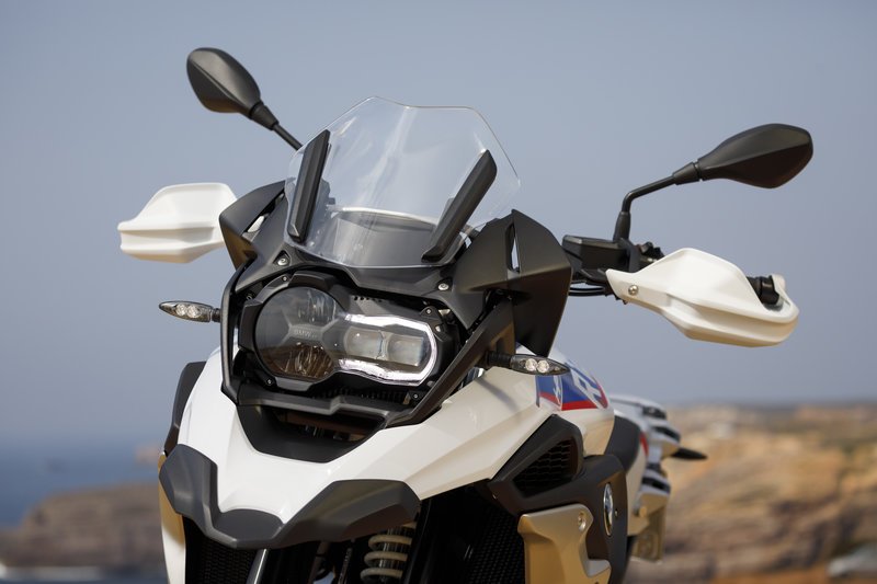 Οι νέες BMW R 1250 GS και BMW R 1250 RT [εικόνες] | iefimerida.gr 7