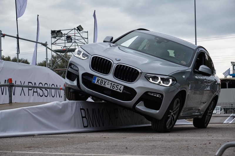 Η Αθήνα υποδέχθηκε με ενθουσιασμό το BMW X Passion [εικόνες] | iefimerida.gr 2