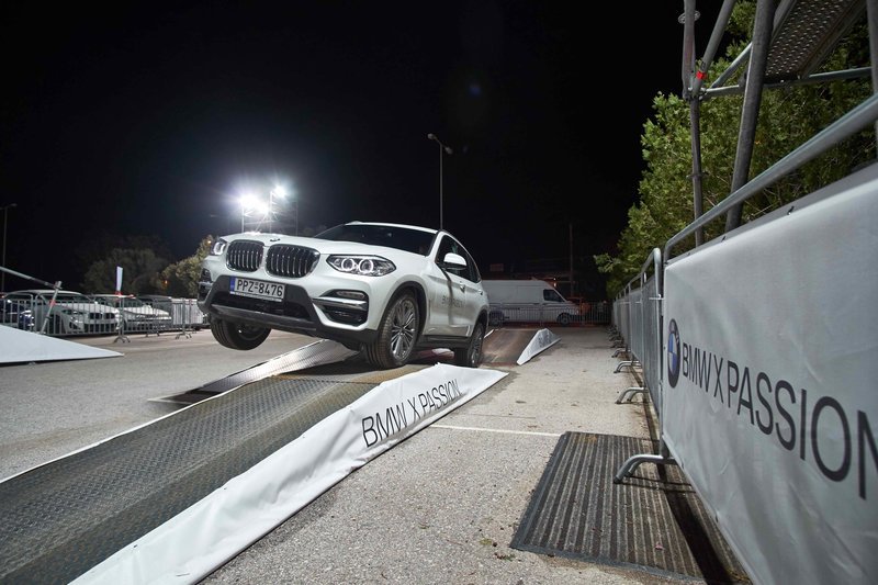 Η Αθήνα υποδέχθηκε με ενθουσιασμό το BMW X Passion [εικόνες] | iefimerida.gr 9