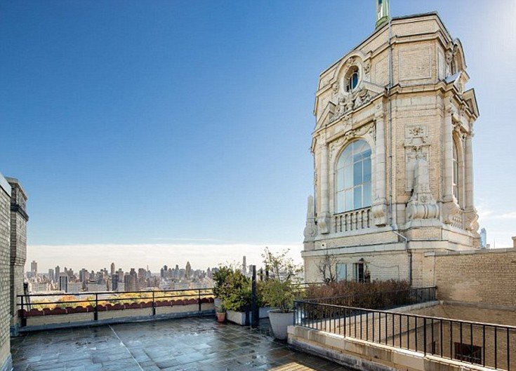 Στο σφυρί το «ροζ παλάτι» του Μανχάταν -Ανήκε στην αρχισυντάκτρια του Cosmopolitan [εικόνες] | iefimerida.gr 2