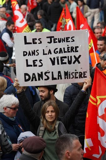 Επεισόδια στη Γαλλία -130 συλλήψεις στην πορεία για τα εργασιακά [εικόνες]     | iefimerida.gr 2