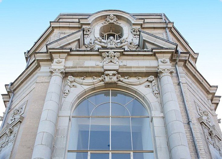 Στο σφυρί το «ροζ παλάτι» του Μανχάταν -Ανήκε στην αρχισυντάκτρια του Cosmopolitan [εικόνες] | iefimerida.gr 3