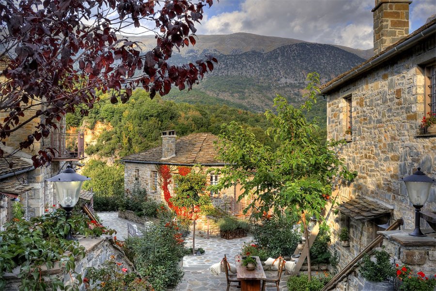 H Αυστριακή «Κουρίρ» αποθεώνει τα Ζαγοροχώρια και τα Μετέωρα [εικόνες]  | iefimerida.gr 5