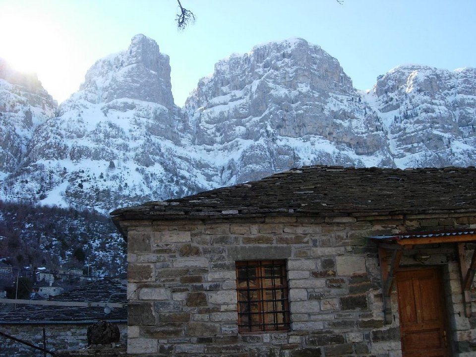 H Αυστριακή «Κουρίρ» αποθεώνει τα Ζαγοροχώρια και τα Μετέωρα [εικόνες]  | iefimerida.gr 4