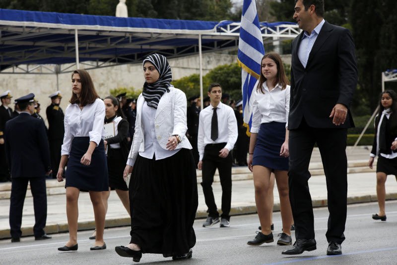 Η μαθητική παρέλαση της Αθήνας σε 15 καρέ [εικόνες] | iefimerida.gr 6