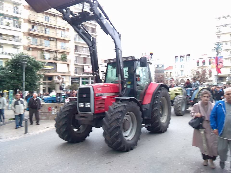 Ολη η Ελλάδα στο δρόμο -Πρωτοφανής συμμετοχή στην απεργία [εικόνες] | iefimerida.gr 15