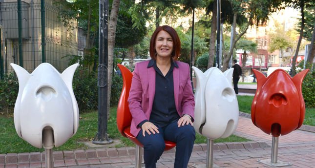 Εφτιαξαν ατομικά παγκάκια στην Τουρκία -Για να μην κάθονται μαζί γυναίκες και άνδρες [εικόνες] | iefimerida.gr 1