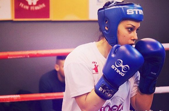 Απο «Μις Υφήλιος 2017»...πυγμάχος- Η Κρητικιά καλλονή που από τις πασαρέλες ανέβηκε στα ρινγκ [εικόνες] | iefimerida.gr 5