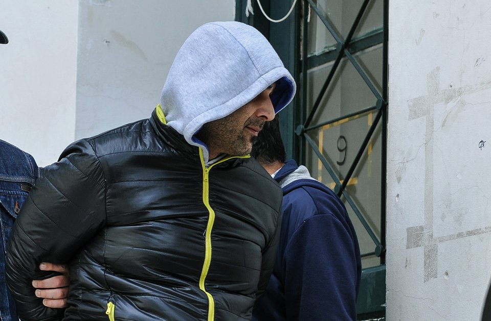 Αυτός είναι ο 40χρονος παιδόφιλος με το βαν -Κρίθηκε προφυλακιστέος [εικόνες] | iefimerida.gr 5